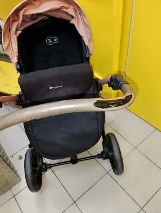 Carrito Kinderkraft MOOV seminuevo