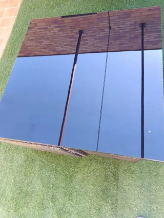 Conjunto Mesa y Sillones Rattan beige cuadrado.