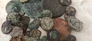 Lote 30 monedas romanas bajoimperiales. L R2