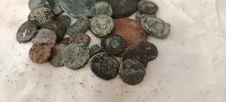 Lote 30 monedas romanas bajoimperiales. L R2