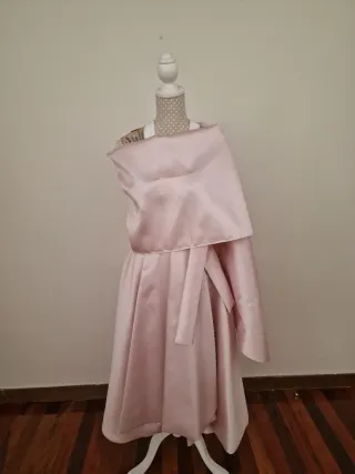 Vestido de fiesta rosa y plateado