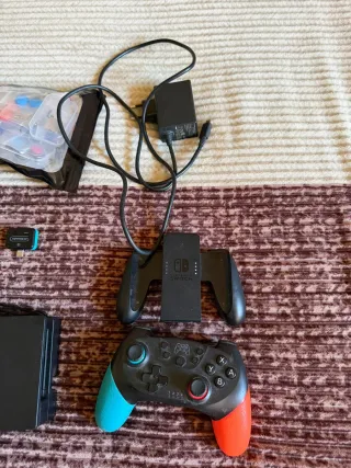 Nintendo Switch V1 Verde y Rojo