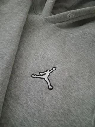 Sudadera Jordan Gris