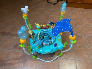 Saltador para bebés de Buscando a Nemo