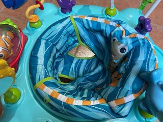 Saltador para bebés de Buscando a Nemo