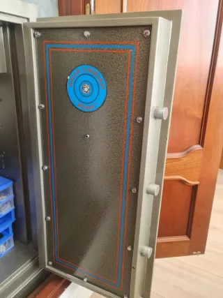 Caja fuerte Zubigaray grande URGE