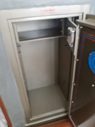 Caja fuerte Zubigaray grande URGE
