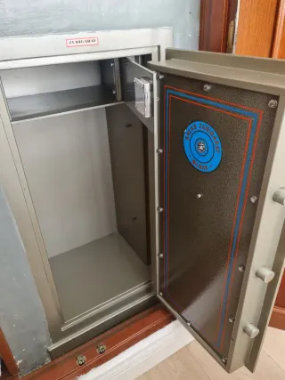 Caja fuerte Zubigaray grande URGE