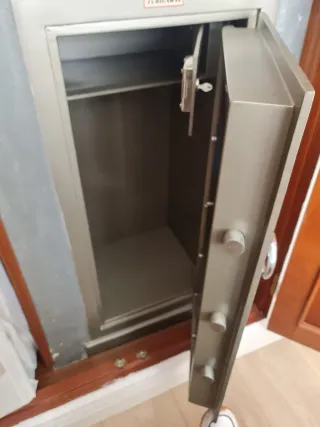Caja fuerte Zubigaray grande URGE