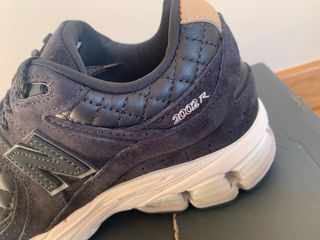 New Balance 2002R M2002RPG Negro Acolchado 38,5