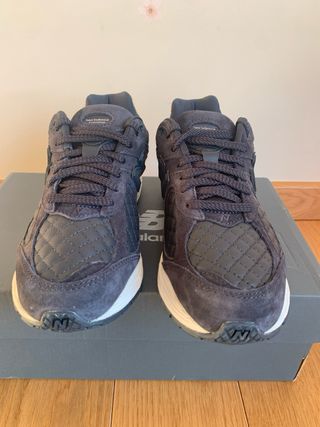 New Balance 2002R M2002RPG Negro Acolchado 38,5