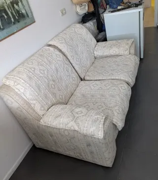 Sofá 2 plazas tela beige y gris