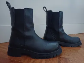 Botines Chelsea Piel Negro