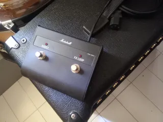 Amplificador Guitarra Marshall MG100DFX