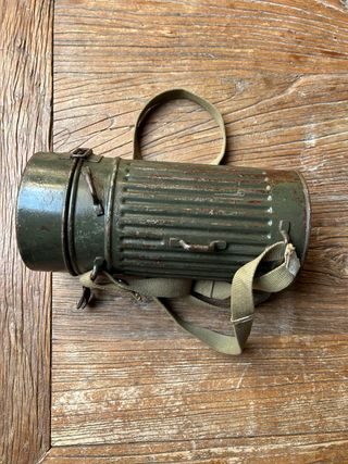 Mascara Antigas Alemana 2ªGM + Lata