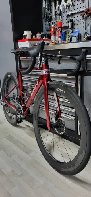 BH Ultralight 9.0 SRAM Red Talla S Zipp NSW