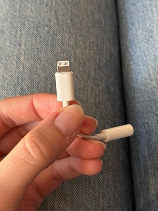 Cable adaptador Lightning de IPhone a Jack