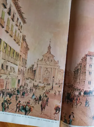 Álbum color Puerta del Sol. Revista blanco y negro