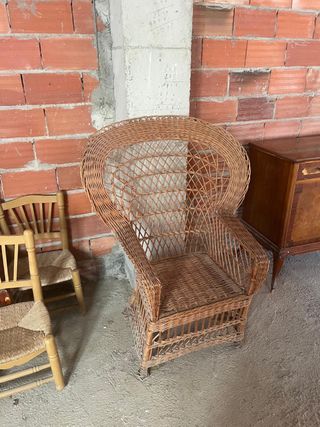 Conjunto Muebles Antiguos Madera y Cuero