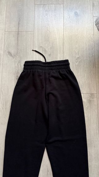 Lote 2 pantalones chándal Lefties