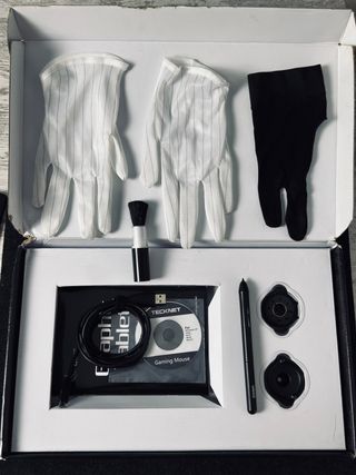 Tableta Gráfica UGEE M708 10x6