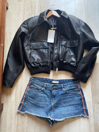 Cazadora aviador Zara con hombreras