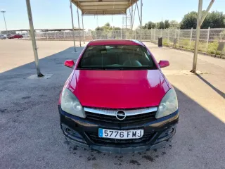 Opel Astra GTC pocos kilómetros