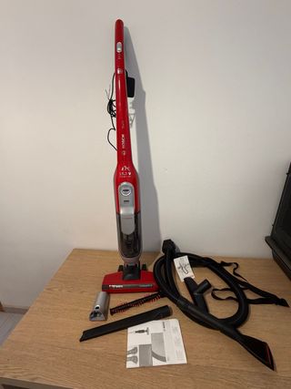 Aspiradora Bosch Roja 25.2V