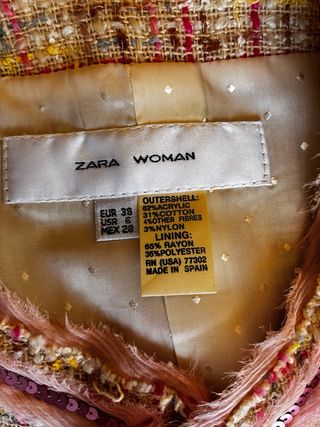 Traje Chanel Chaqueta y Falda Tweed Rosa