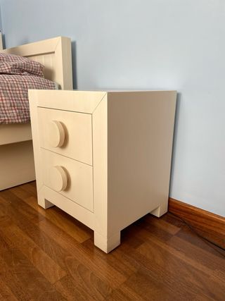 Mesita de noche blanca 2 cajones