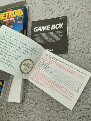 Metroid II Return of Samus Game Boy