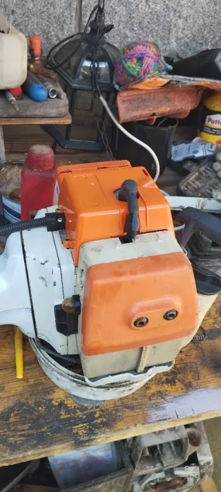 Desbrozadora Stihl SF 550