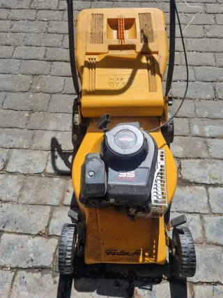 Cortacésped Toro Amarillo