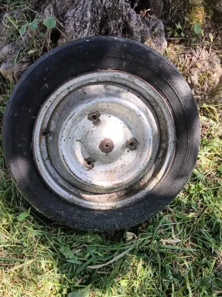 Llanta Citroen Diane 6 / 2CV