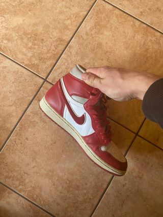 Jordan 1 High OG Rosse
