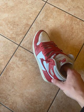 Jordan 1 High OG Rosse