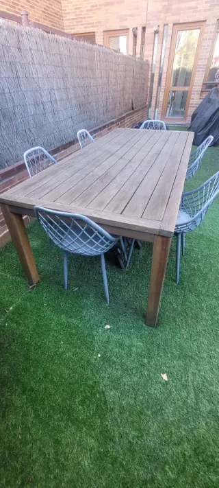 Sofá esquinero exterior acacia + mesa madera