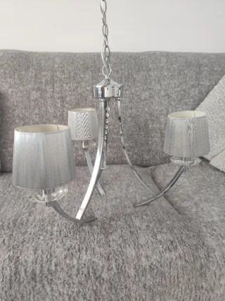 Preciosa Lámpara de techo moderna plateada