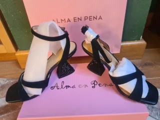 Sandalias negras Alma en Pena - Tacón Joya T 37
