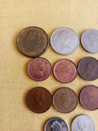 Monedas de Canadá: Dólar, 25, 10 y 1 Cent