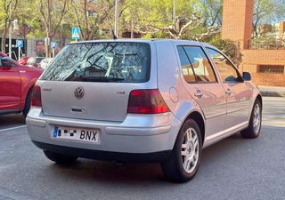 Volkswagen Golf 1.9 TDi 110cv “25 Aniversario”
