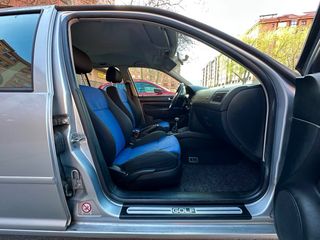 Volkswagen Golf 1.9 TDi 110cv “25 Aniversario”