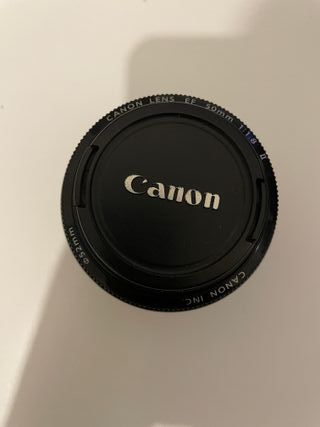 Canon EOS 6D + Objetivo 50mm f/1.8 + Flash speedli