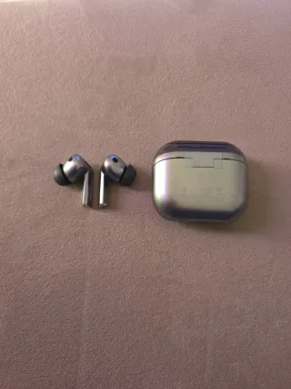 Samsung Galaxy Buds3 Pro SM-R630