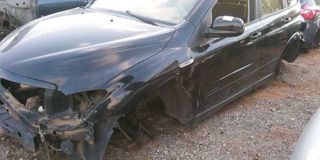 Se vende DESPIECE SSANGYONG ACTYON