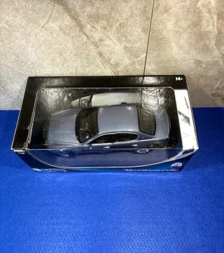 Hot Wheels Maserati Quattroporte 1:18