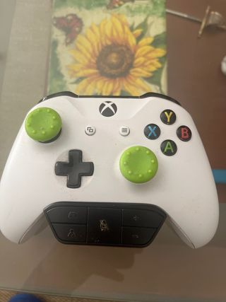 Mando Xbox One Blanco + Adaptador