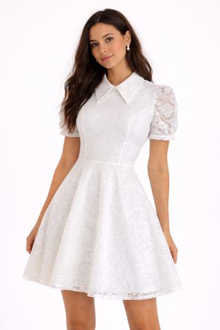 Vestido branco de renda