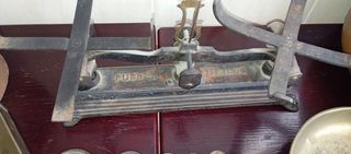 Olla Cobre Grande y Balanza de platillos