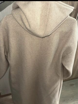 Abrigo largo Stradivarius beige Talla XS